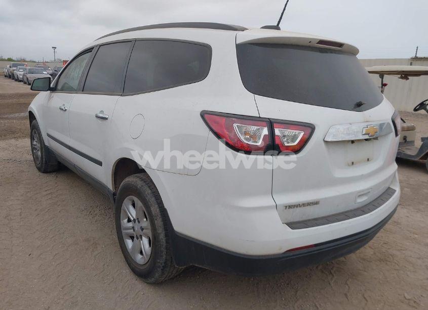 Photo 3 of 2017 Chevrolet Traverse LS (VIN 1GNKRFKD7HJ200002)