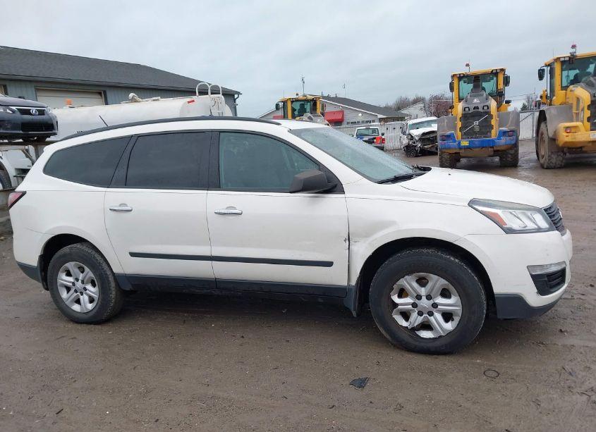 Photo 13 of 2014 Chevrolet Traverse LS (VIN 1GNKRFKD8EJ350843)