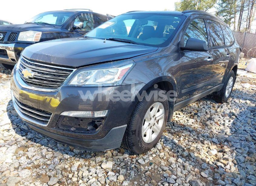 Photo 2 of 2015 Chevrolet Traverse LS (VIN 1GNKRFKD8FJ365554)