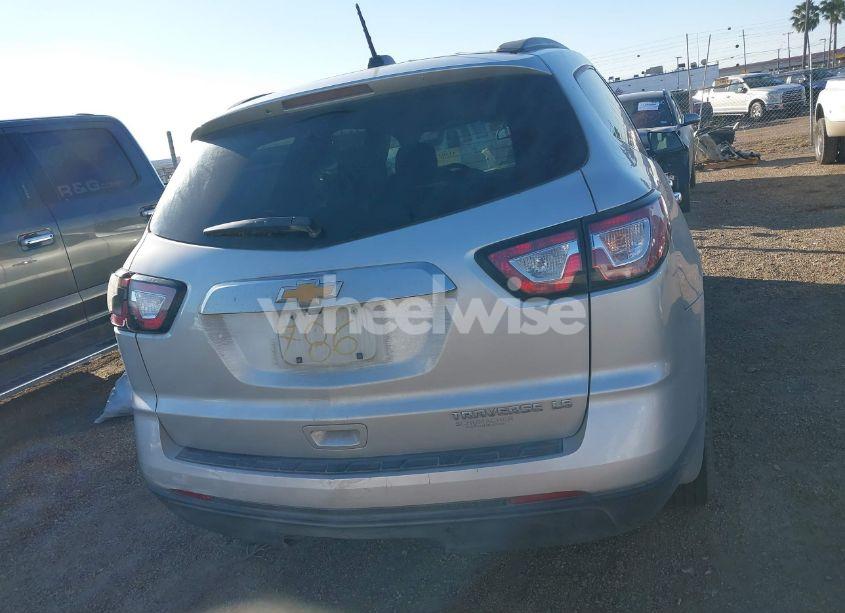 Photo 16 of 2016 Chevrolet Traverse LS (VIN 1GNKRFKD8GJ252785)