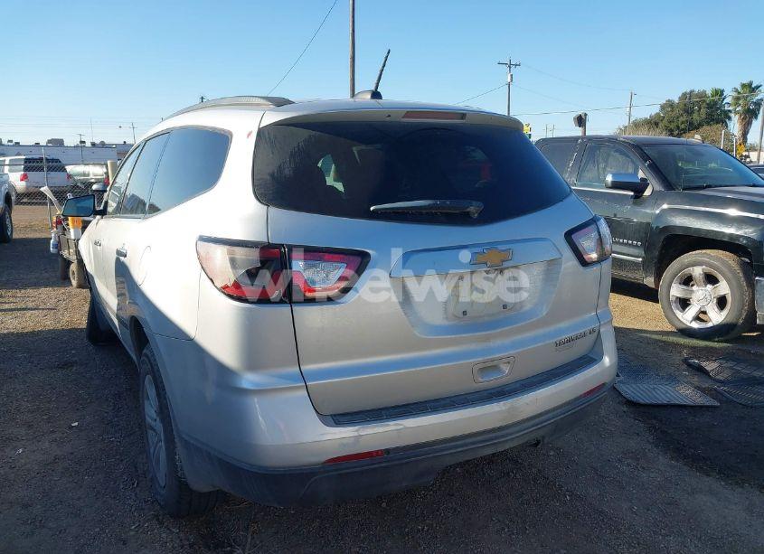 Photo 3 of 2016 Chevrolet Traverse LS (VIN 1GNKRFKD8GJ252785)