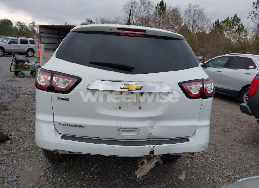 Photo 16 of 2017 Chevrolet Traverse LS (VIN 1GNKRFKD8HJ299803)