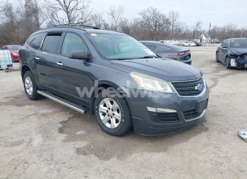 2014 Chevrolet Traverse LS (VIN 1GNKRFKD9EJ107722) main photo