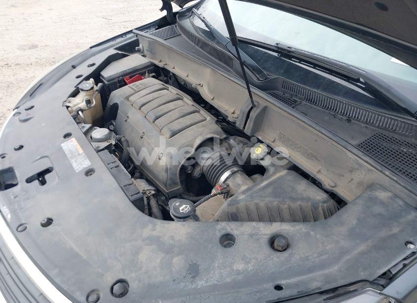 Photo 10 of 2014 Chevrolet Traverse LS (VIN 1GNKRFKD9EJ107722)