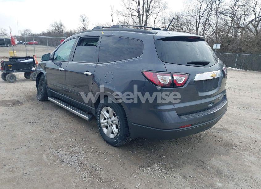 Photo 3 of 2014 Chevrolet Traverse LS (VIN 1GNKRFKD9EJ107722)