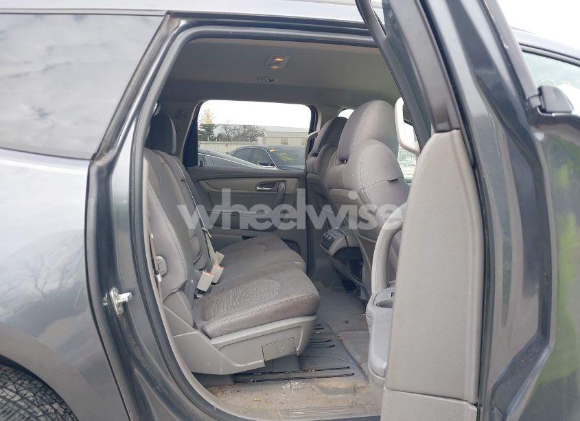 Photo 8 of 2014 Chevrolet Traverse LS (VIN 1GNKRFKD9EJ107722)