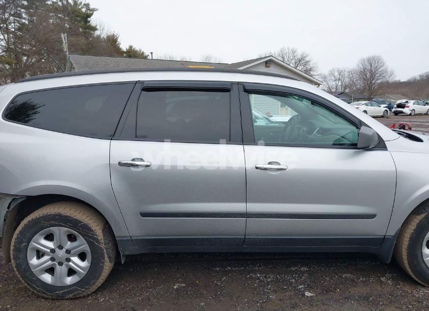 Photo 14 of 2014 Chevrolet Traverse LS (VIN 1GNKRFKD9EJ130563)