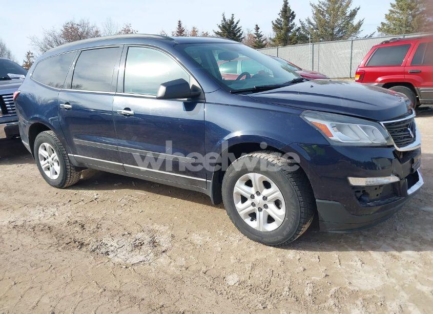 2015 Chevrolet Traverse LS (VIN 1GNKRFKD9FJ174063) main photo