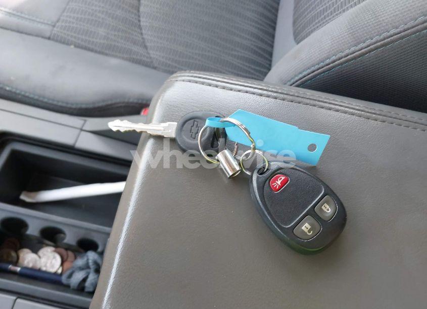 Photo 11 of 2015 Chevrolet Traverse LS (VIN 1GNKRFKD9FJ174063)