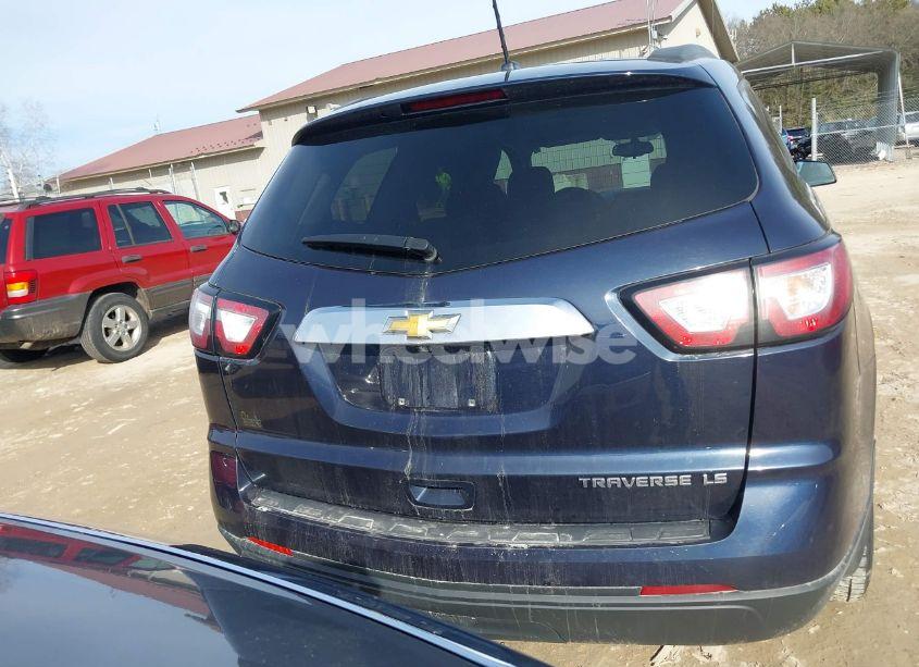 Photo 16 of 2015 Chevrolet Traverse LS (VIN 1GNKRFKD9FJ174063)