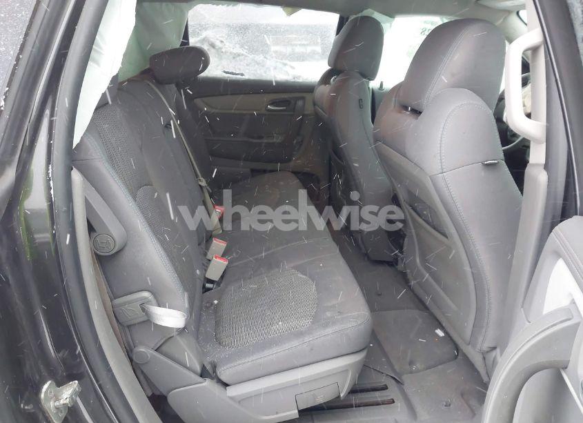 Photo 8 of 2014 Chevrolet Traverse LS (VIN 1GNKRFKDXEJ274901)