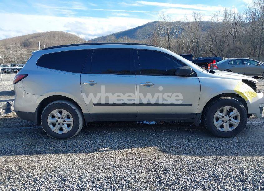 Photo 13 of 2015 Chevrolet Traverse LS (VIN 1GNKRFKDXFJ346701)