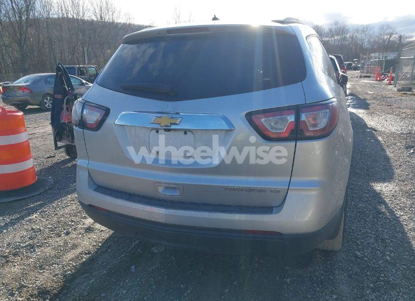 Photo 16 of 2015 Chevrolet Traverse LS (VIN 1GNKRFKDXFJ346701)