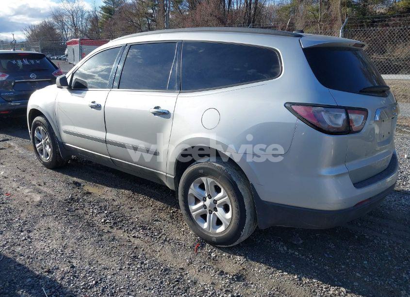 Photo 3 of 2015 Chevrolet Traverse LS (VIN 1GNKRFKDXFJ346701)