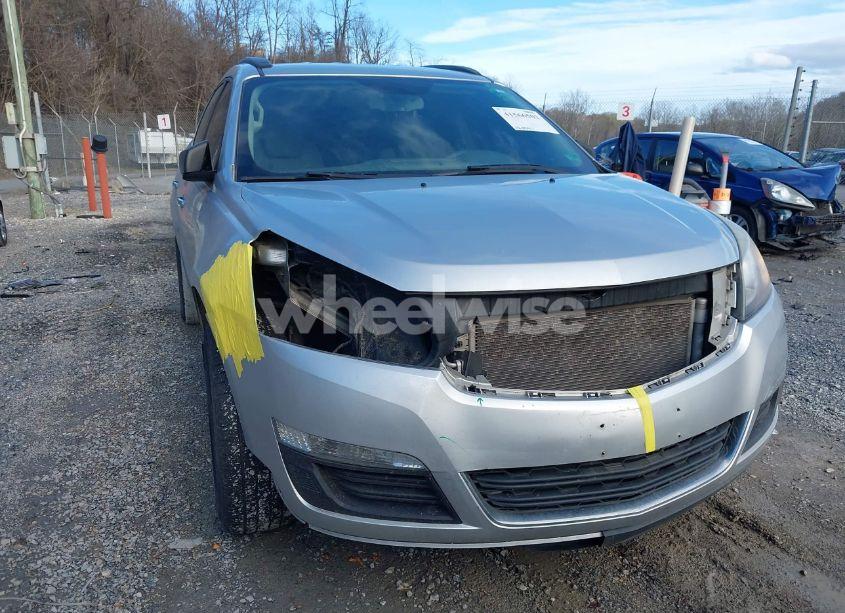 Photo 6 of 2015 Chevrolet Traverse LS (VIN 1GNKRFKDXFJ346701)