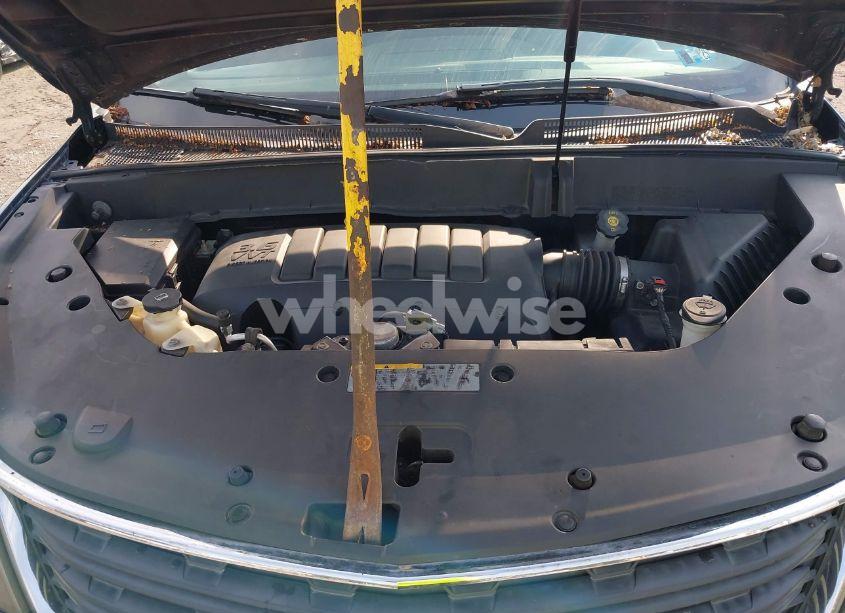 Photo 10 of 2016 Chevrolet Traverse LS (VIN 1GNKRFKDXGJ182996)