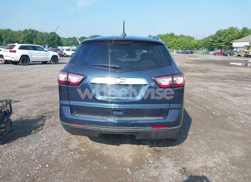 Photo 16 of 2016 Chevrolet Traverse LS (VIN 1GNKRFKDXGJ182996)