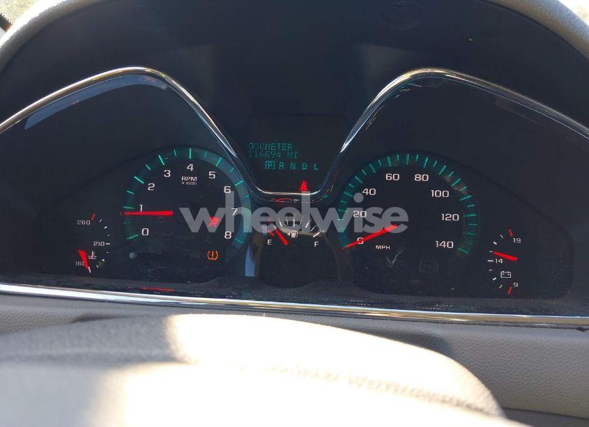 Photo 7 of 2016 Chevrolet Traverse LS (VIN 1GNKRFKDXGJ253260)