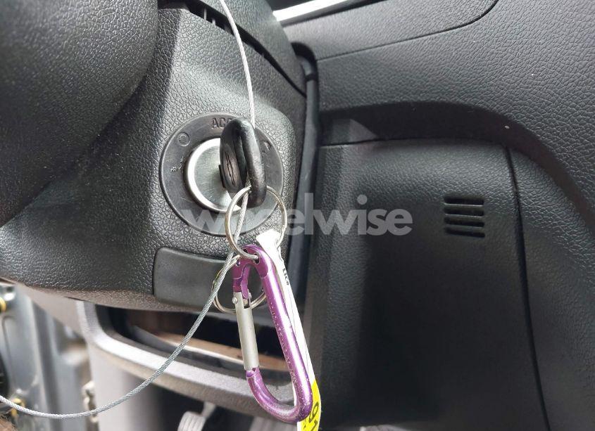 Photo 11 of 2011 Chevrolet Traverse 1LT (VIN 1GNKRGED0BJ204837)