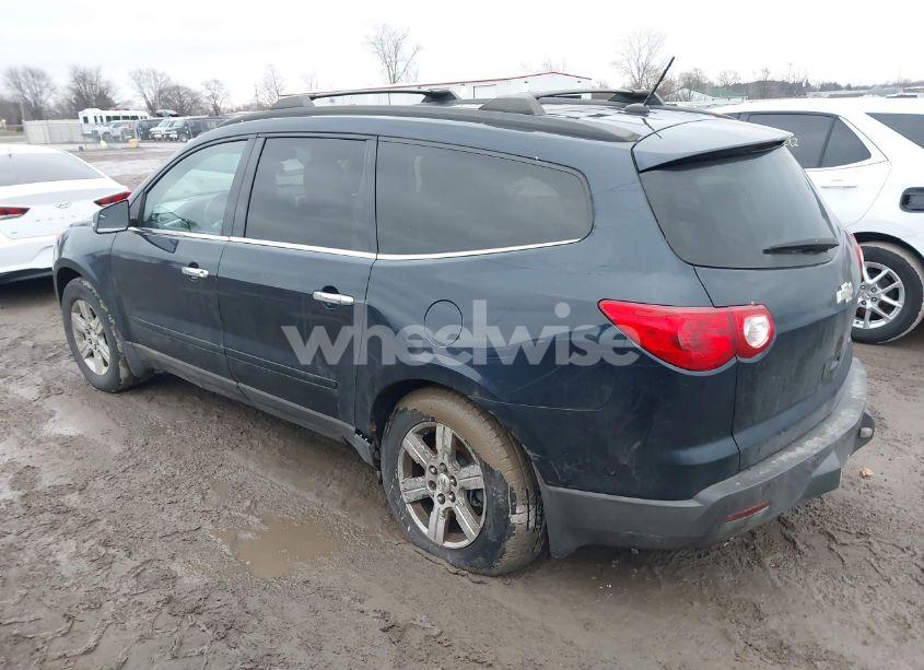 Photo 3 of 2011 Chevrolet Traverse 1LT (VIN 1GNKRGED0BJ353801)