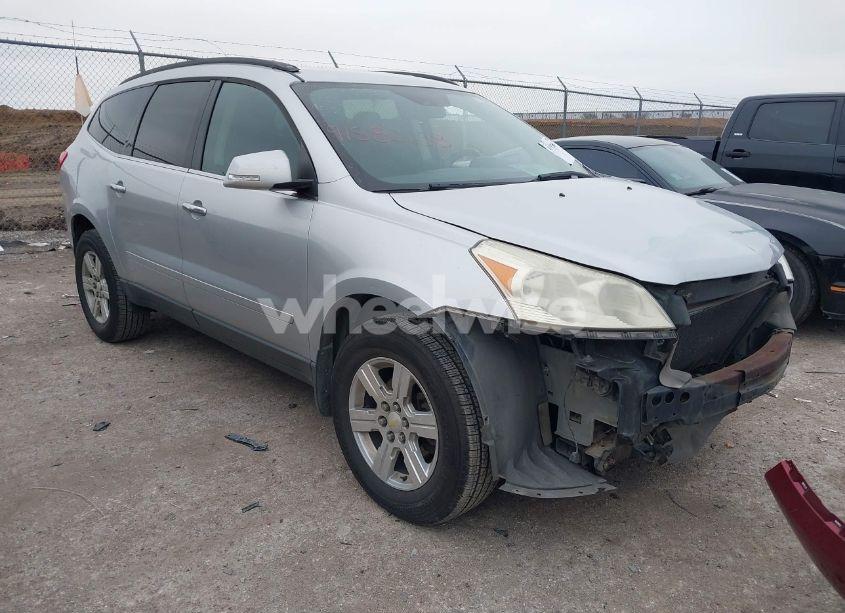 2011 Chevrolet Traverse 1LT (VIN 1GNKRGED0BJ386300) main photo