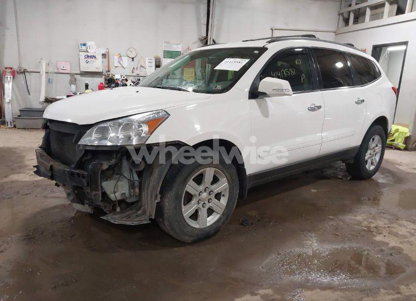 Photo 2 of 2012 Chevrolet Traverse 1LT (VIN 1GNKRGED0CJ245244)