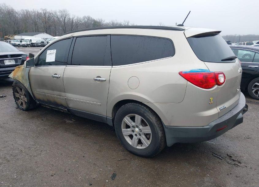Photo 3 of 2011 Chevrolet Traverse 1LT (VIN 1GNKRGED1BJ189748)