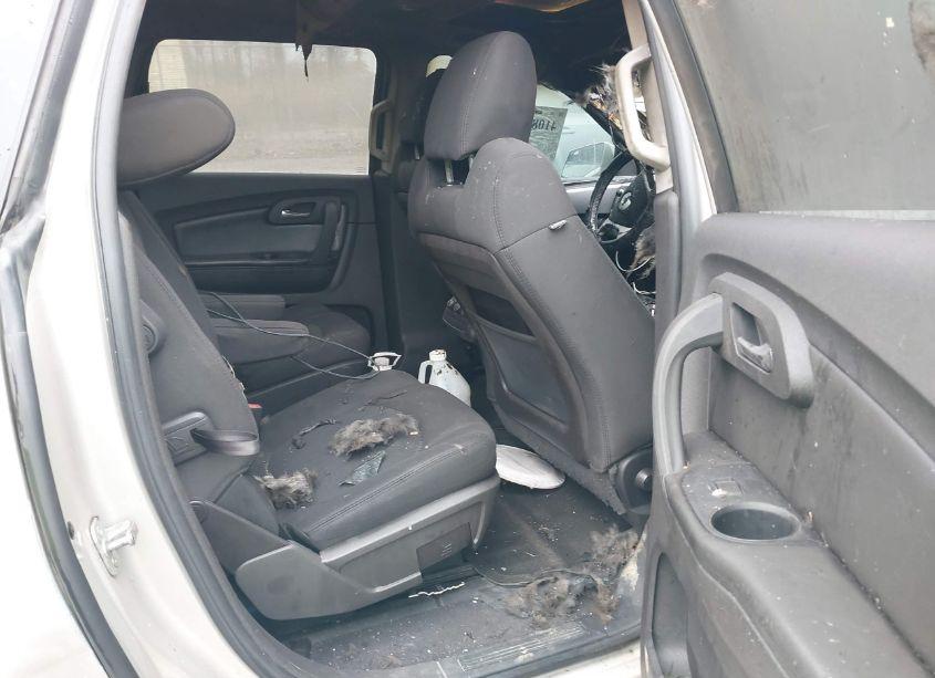 Photo 8 of 2011 Chevrolet Traverse 1LT (VIN 1GNKRGED1BJ189748)