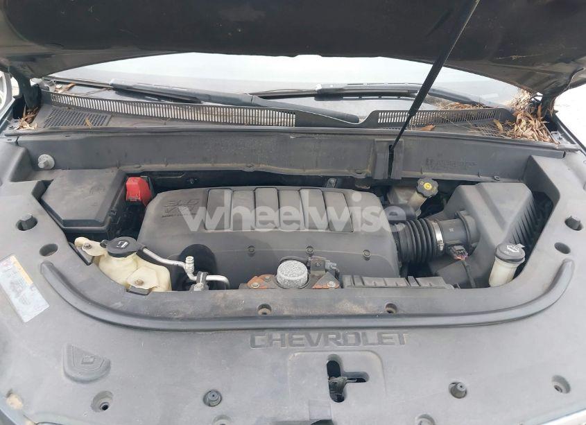 Photo 10 of 2011 Chevrolet Traverse 1LT (VIN 1GNKRGED1BJ244635)