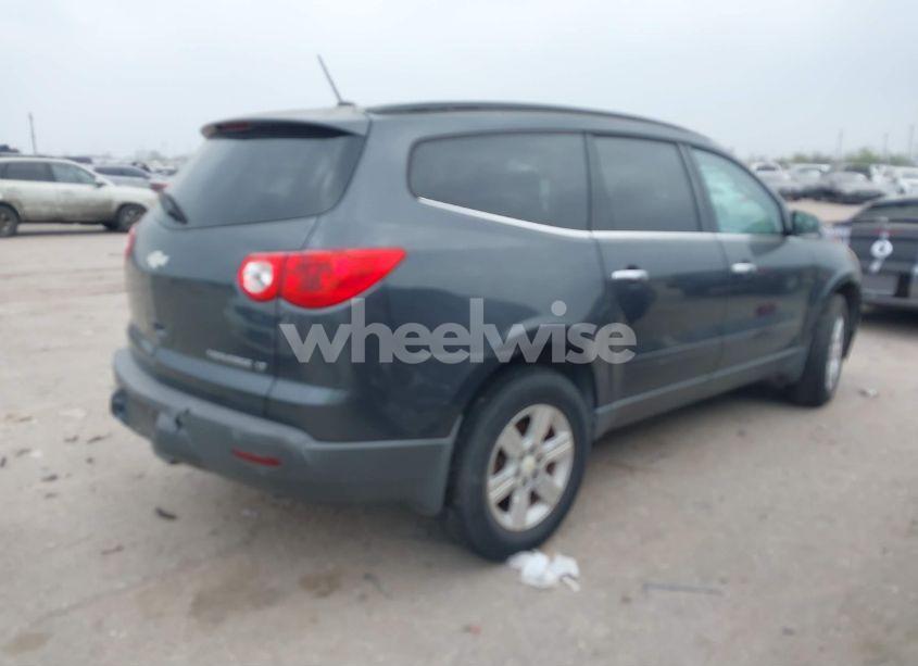 Photo 4 of 2011 Chevrolet Traverse 1LT (VIN 1GNKRGED1BJ244635)