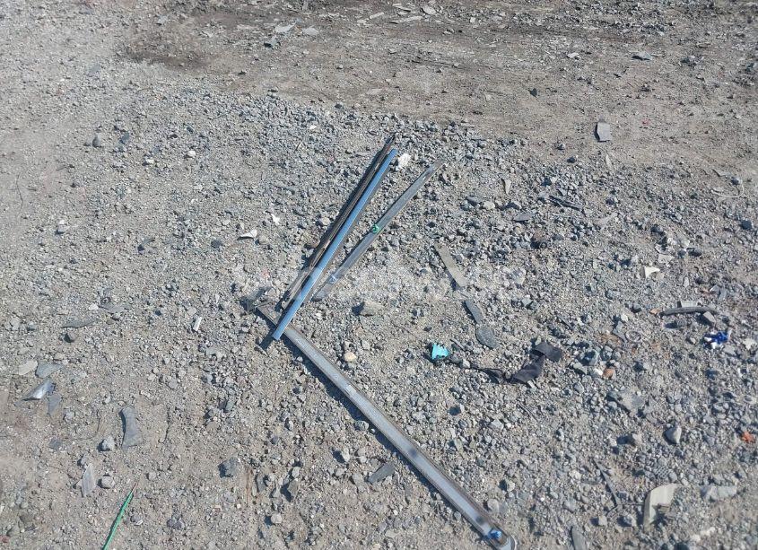 Photo 12 of 2011 Chevrolet Traverse 1LT (VIN 1GNKRGED1BJ314523)