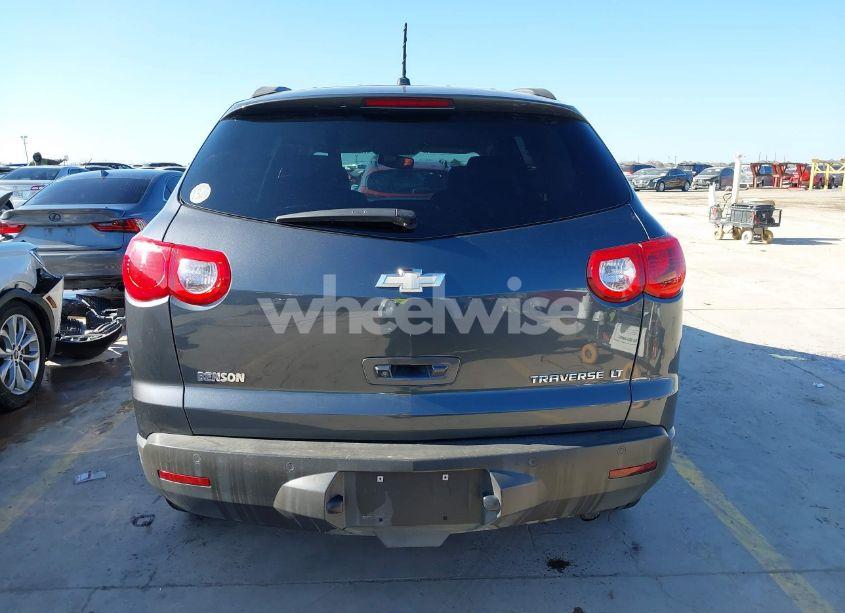 Photo 16 of 2011 Chevrolet Traverse 1LT (VIN 1GNKRGED1BJ379016)