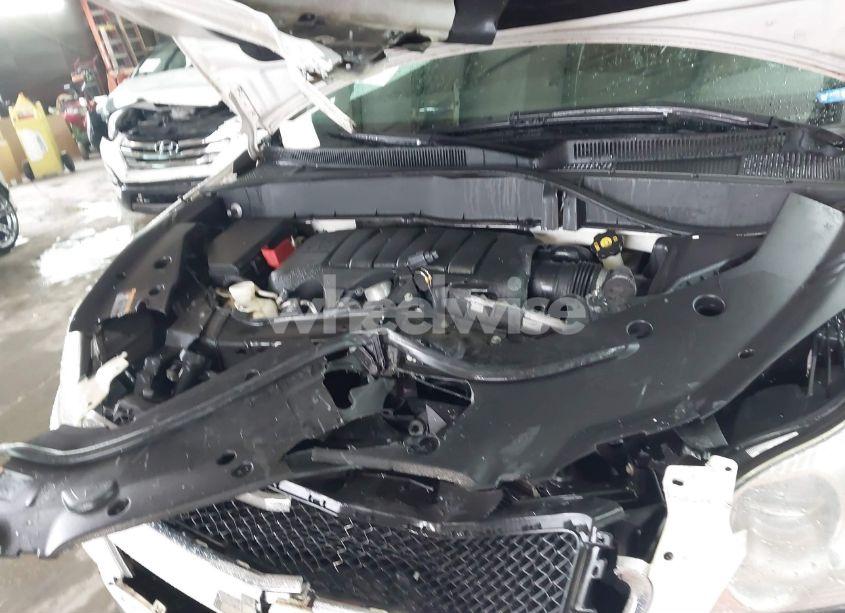 Photo 10 of 2012 Chevrolet Traverse 1LT (VIN 1GNKRGED1CJ360709)