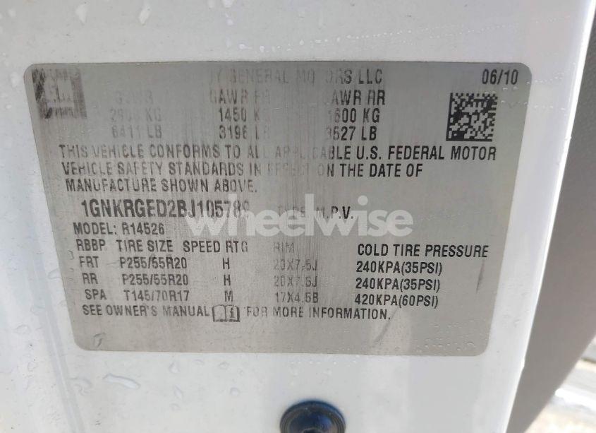 Photo 9 of 2011 Chevrolet Traverse 1LT (VIN 1GNKRGED2BJ105789)