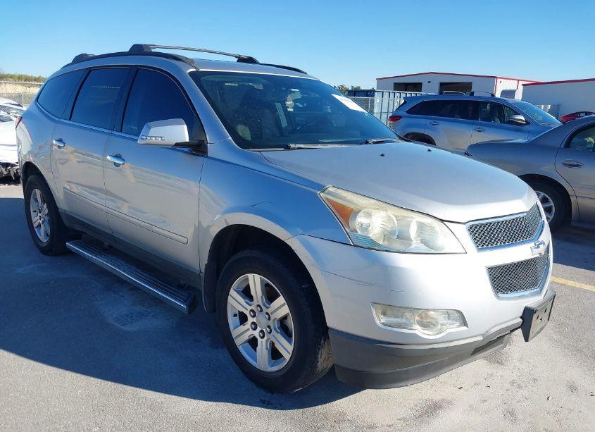 2011 Chevrolet Traverse 1LT (VIN 1GNKRGED2BJ142521) main photo