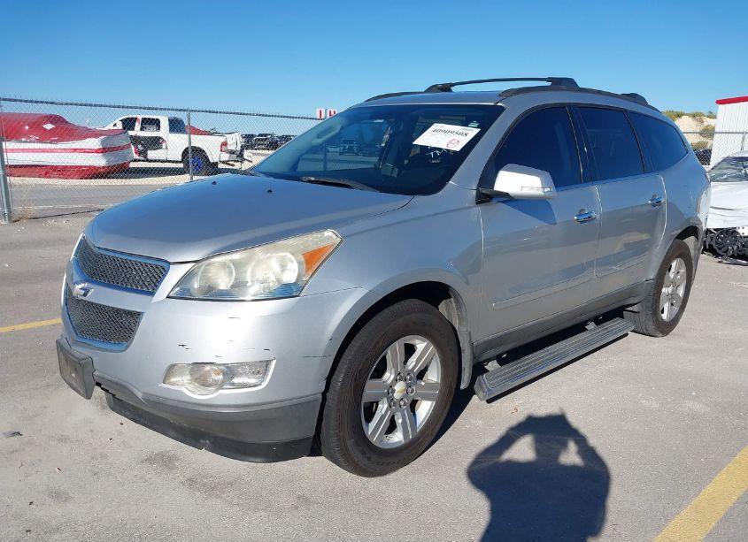 Photo 2 of 2011 Chevrolet Traverse 1LT (VIN 1GNKRGED2BJ142521)