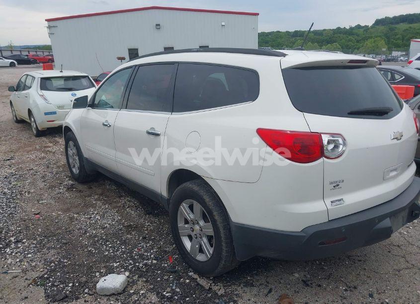 Photo 3 of 2011 Chevrolet Traverse 1LT (VIN 1GNKRGED2BJ246832)
