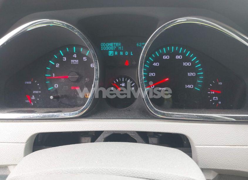 Photo 7 of 2011 Chevrolet Traverse 1LT (VIN 1GNKRGED2BJ246832)