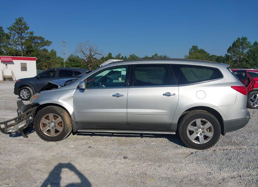 Photo 14 of 2011 Chevrolet Traverse 1LT (VIN 1GNKRGED2BJ253036)
