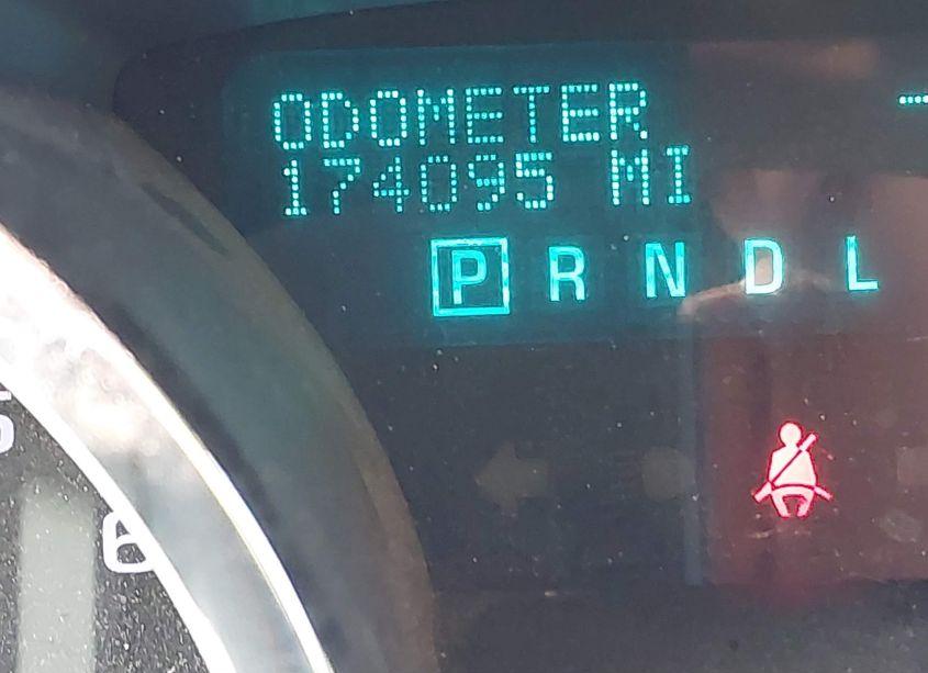 Photo 15 of 2011 Chevrolet Traverse 1LT (VIN 1GNKRGED2BJ253036)