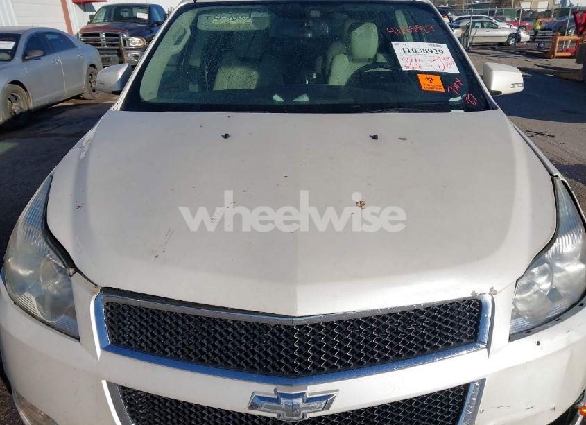 Photo 10 of 2011 Chevrolet Traverse 1LT (VIN 1GNKRGED2BJ297487)