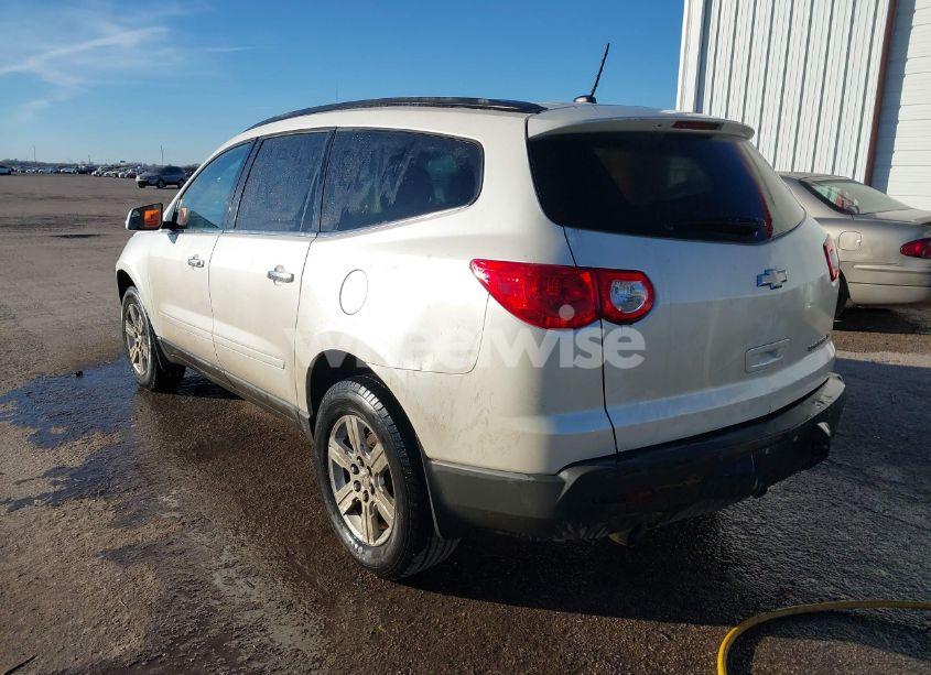 Photo 3 of 2011 Chevrolet Traverse 1LT (VIN 1GNKRGED2BJ297487)