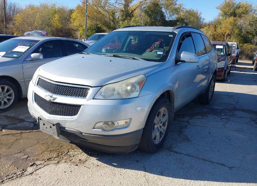 Photo 2 of 2012 Chevrolet Traverse 1LT (VIN 1GNKRGED2CJ251353)