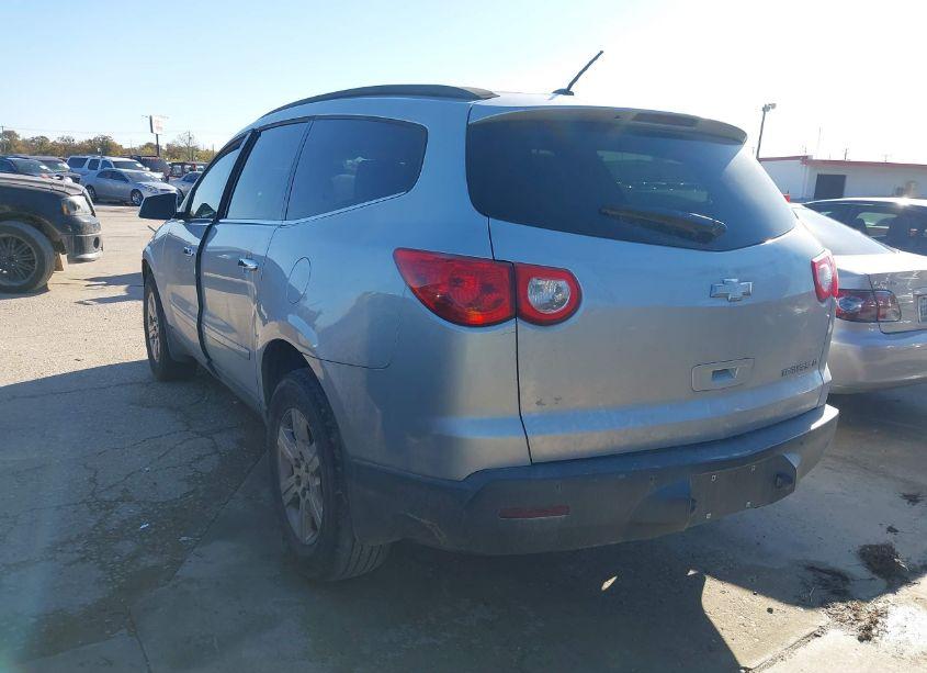 Photo 3 of 2012 Chevrolet Traverse 1LT (VIN 1GNKRGED2CJ251353)