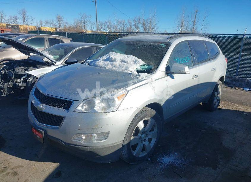Photo 2 of 2012 Chevrolet Traverse 1LT (VIN 1GNKRGED2CJ282652)