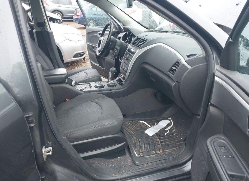Photo 5 of 2012 Chevrolet Traverse 1LT (VIN 1GNKRGED2CJ351257)