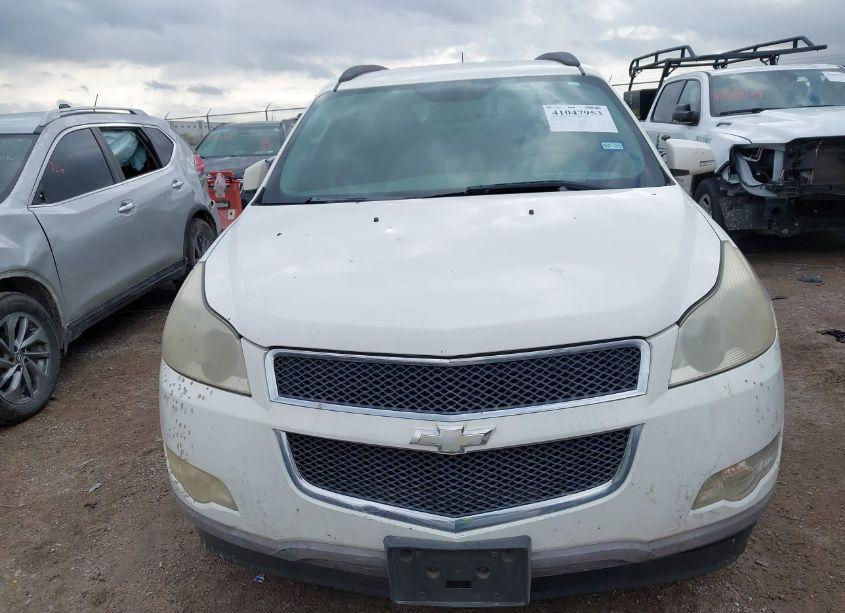 Photo 6 of 2011 Chevrolet Traverse 1LT (VIN 1GNKRGED3BJ196474)