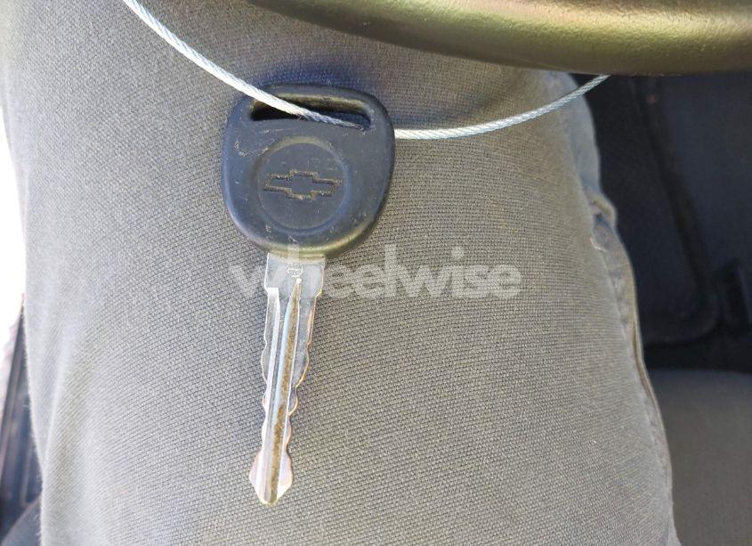 Photo 11 of 2011 Chevrolet Traverse 1LT (VIN 1GNKRGED3BJ283453)