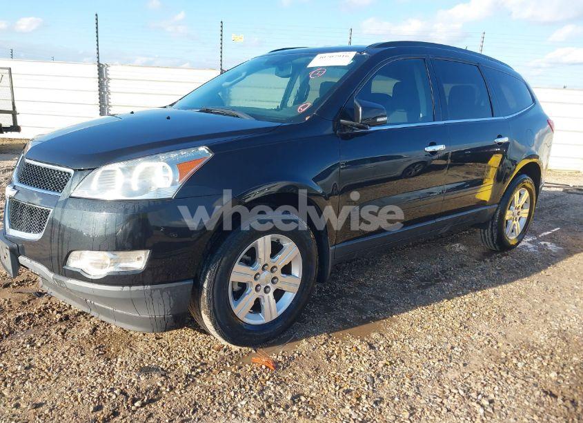 Photo 2 of 2011 Chevrolet Traverse 1LT (VIN 1GNKRGED3BJ283453)