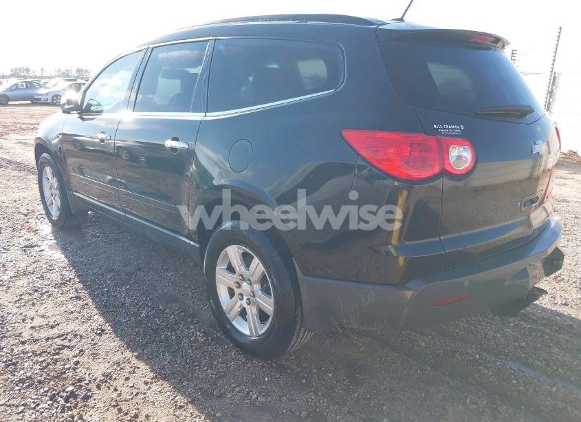 Photo 3 of 2011 Chevrolet Traverse 1LT (VIN 1GNKRGED3BJ283453)